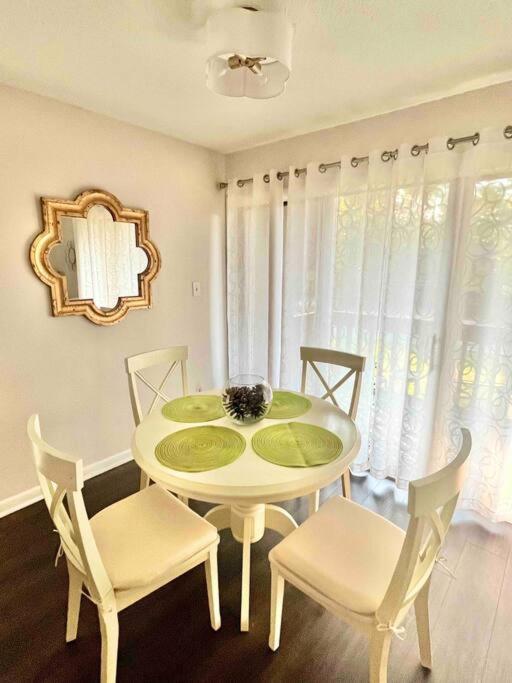 The Green Tee Suite بينهورست المظهر الخارجي الصورة